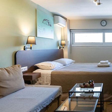 Pol'S Studio, Kalamata Mediterranean Apartments المظهر الخارجي الصورة
