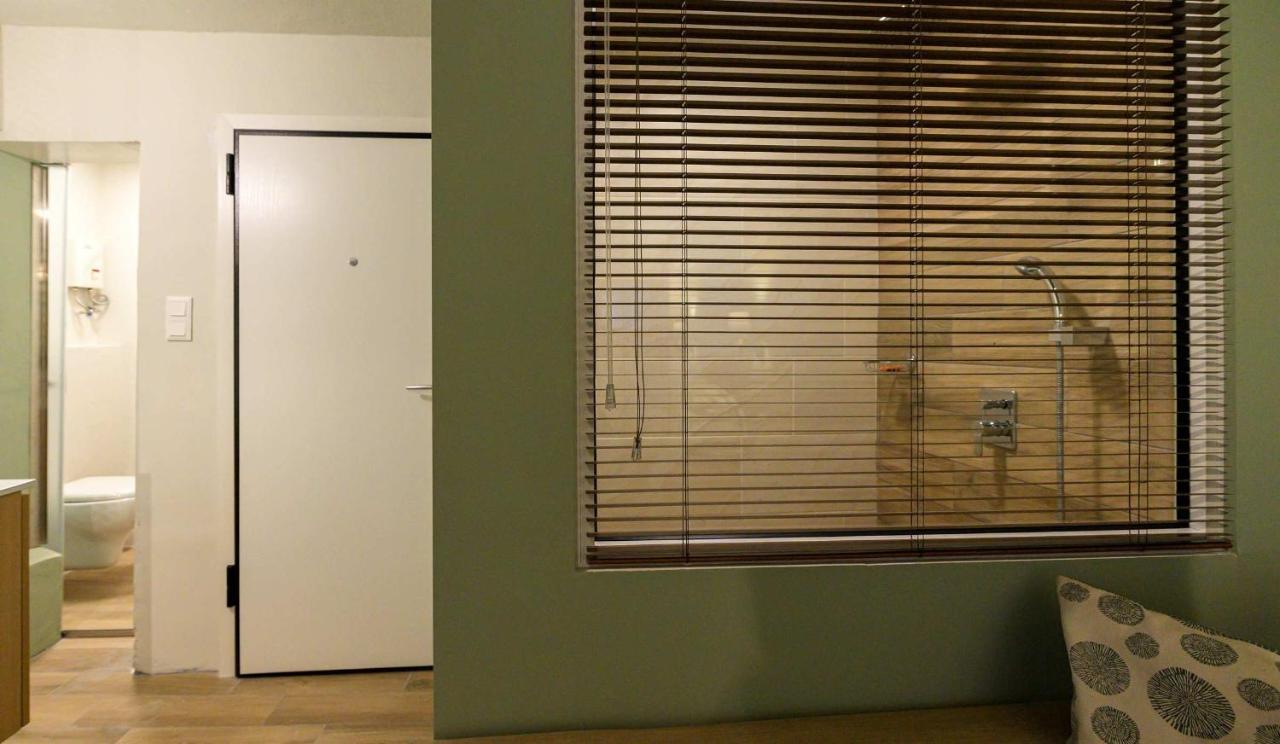 Pol'S Studio, Kalamata Mediterranean Apartments المظهر الخارجي الصورة