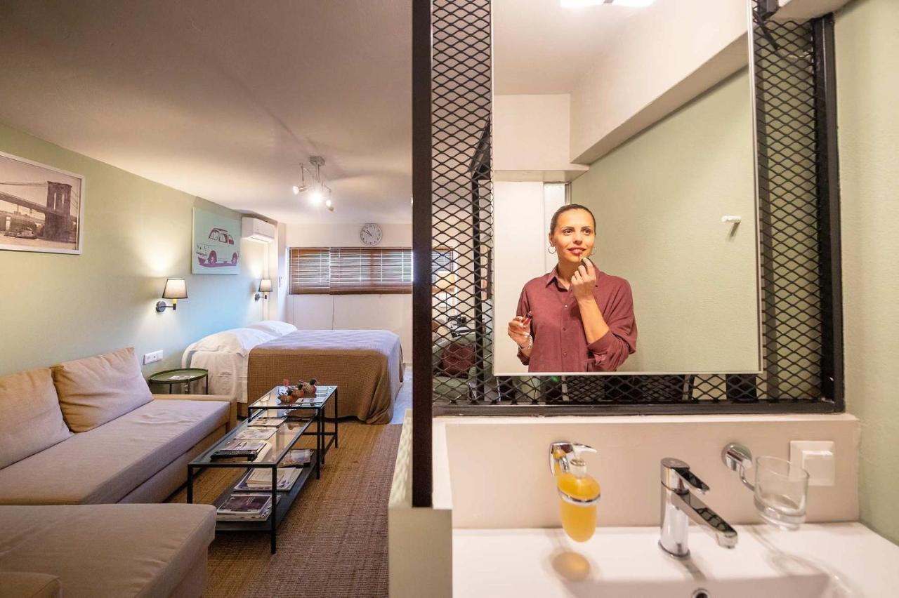 Pol'S Studio, Kalamata Mediterranean Apartments المظهر الخارجي الصورة